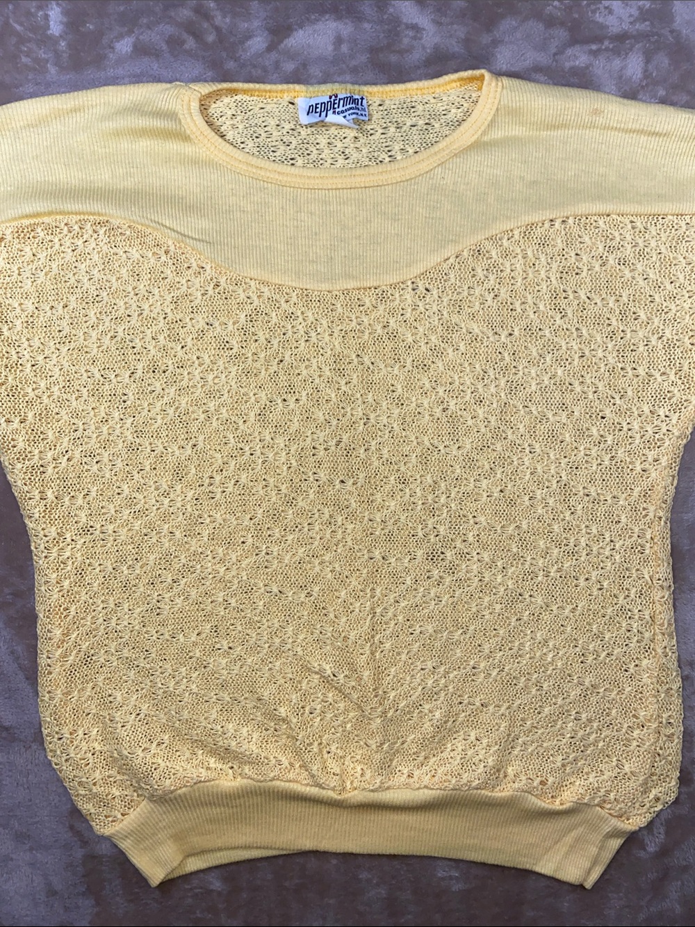 Vintage Peppermint Pale Yellow Openwork Knit Short Sleeve Top